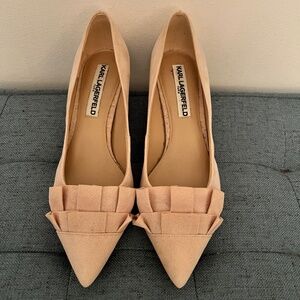 Karl Lagerfeld Paris Larissa Ruffle Kitten Heels - Size 6.5